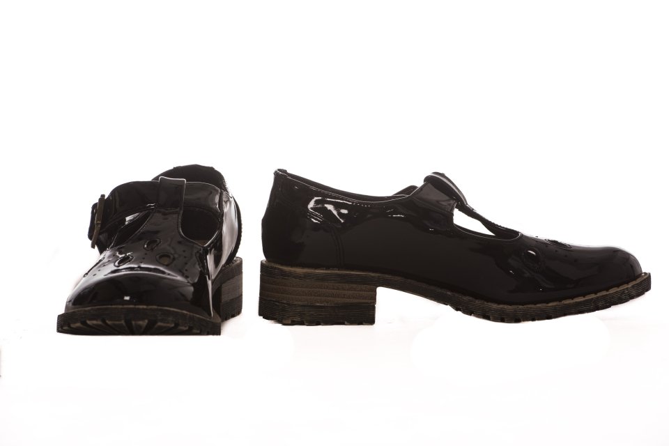 Parents say the shoes can cause permanent damage