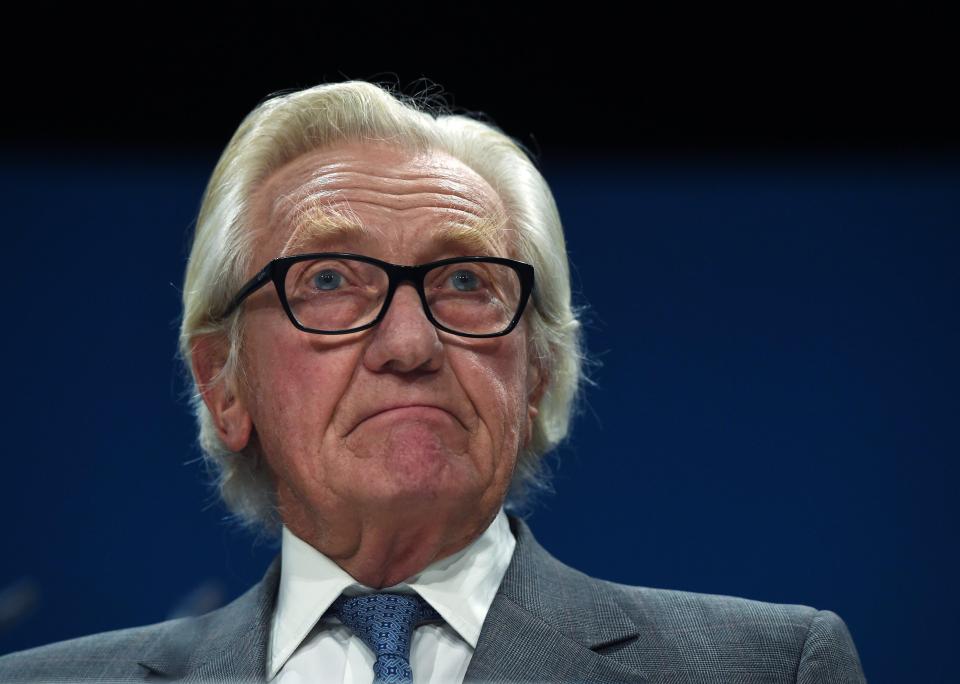  Former deputy Prime Minister Lord Michael Heseltine has been sacked as a government adviser after rebelling over Brexit