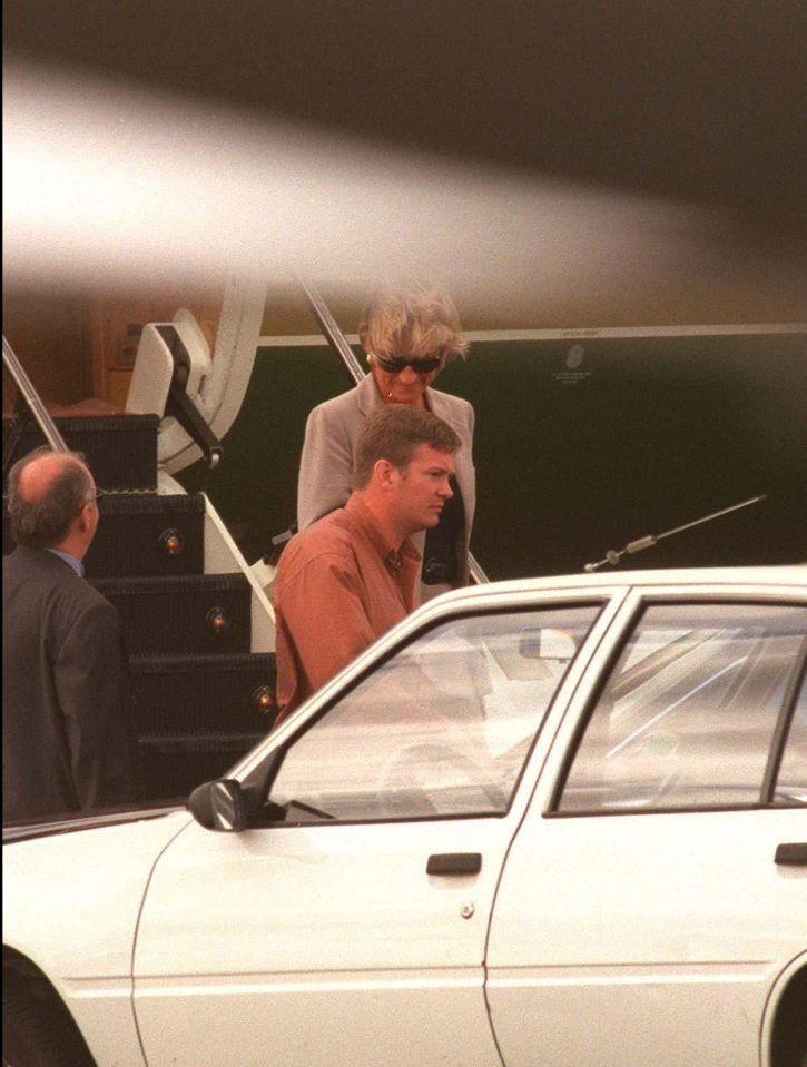  Princess Diana, Trevor Rees-Jones and Henri Paul at Bourget Airport, Paris, the day before the crash
