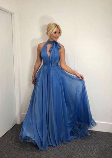  Holly Willoughby looked incredible for the launch of Dancing On Ice