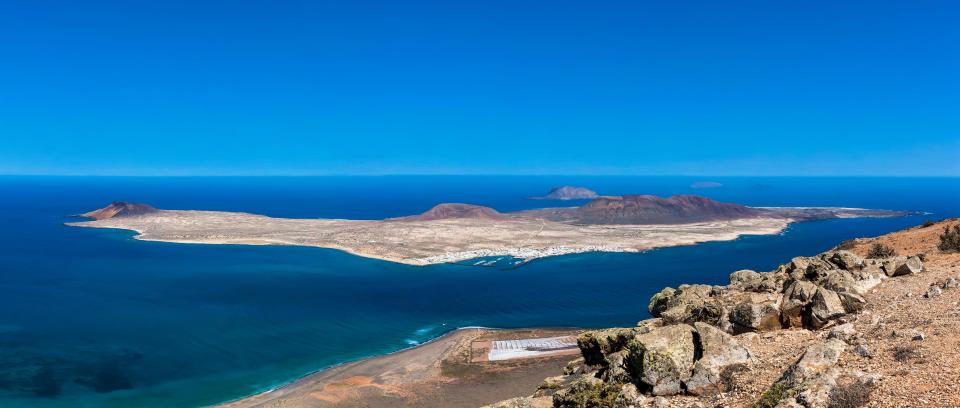  La Graciosa has been named as the eight inhabited Canary Island
