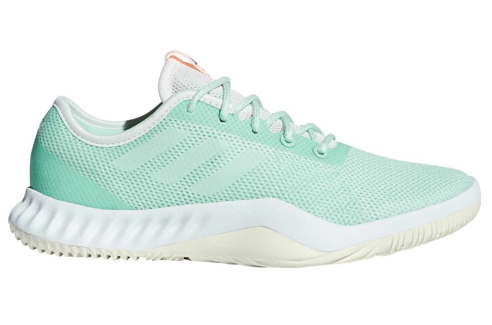  Step to it in these lightweight Women’s Crazytrain LT shoes