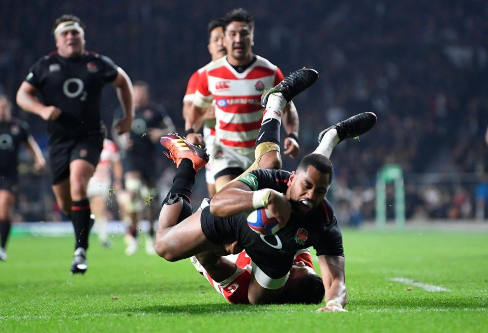  Joe Cokanasiga went over in the 71st minute to put the Red Rose 30-15 up
