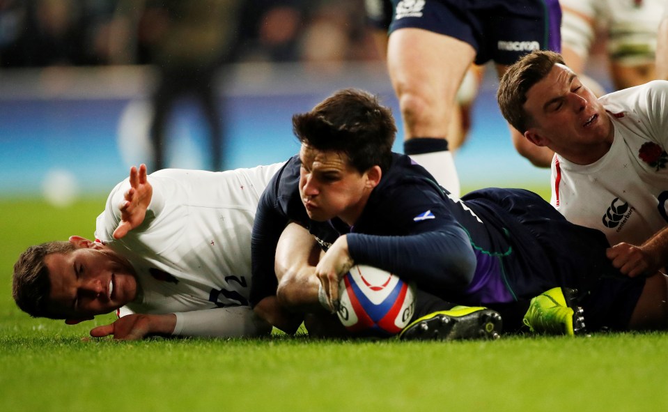  Sam Johnson goes over for Scotland