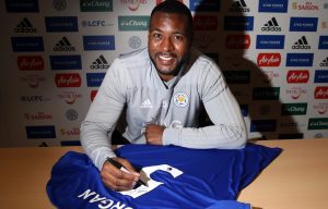 Wes Morgan has signed a new one-year contract extension at Leicester