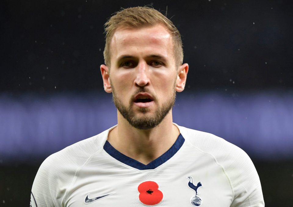  Kane is a keen golfer and is showing Parrott the ropes in training