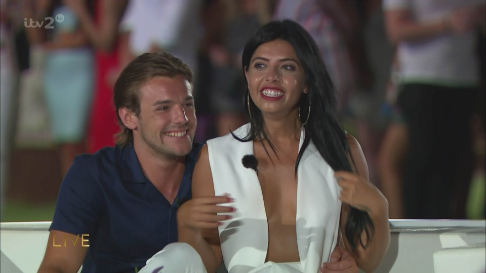  Parents Nathan Massey and Cara De La Hoyde have rekindled their romance and now have a baby