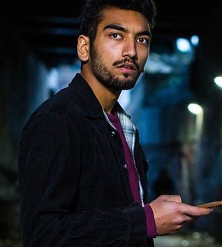  Can Raza be the informer that the counter-terrorist police need?