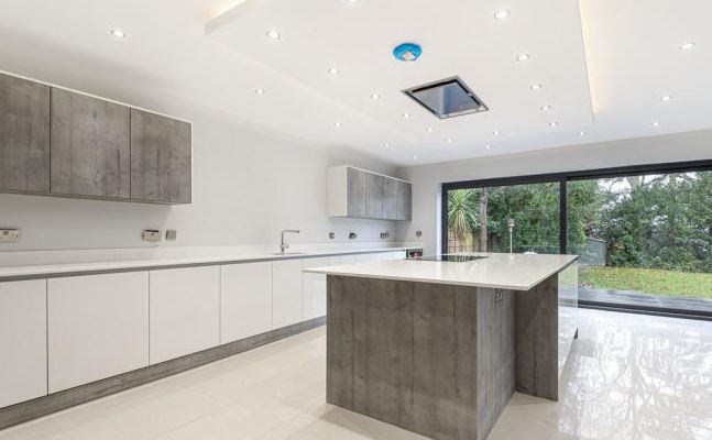  Sam now has a massive kitchen where she entertain guests in