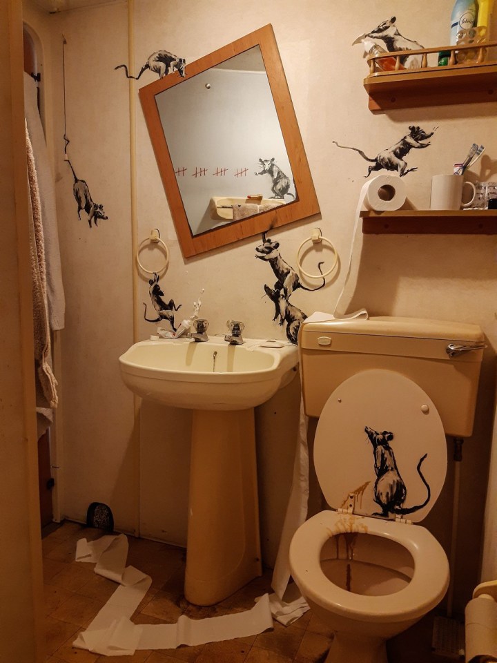  Nine rats wreak havoc in Banksy’s bathroom in this lockdown masterpiece