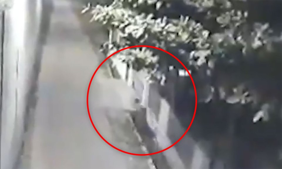 The moment he emerges from the sewers after his jail break