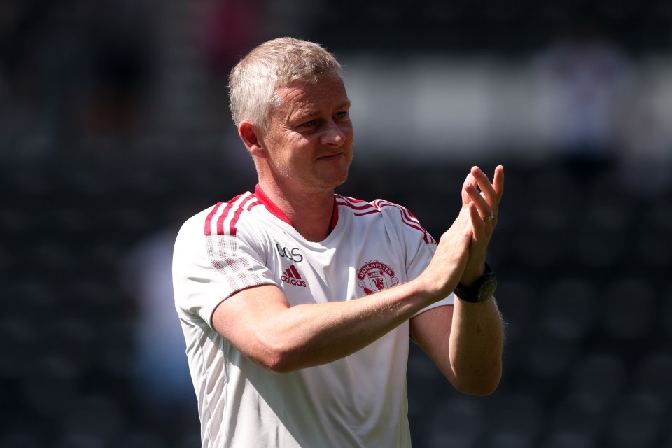 Man Utd boss Ole Gunnar Solskjaer is looking to bolster his midfield options