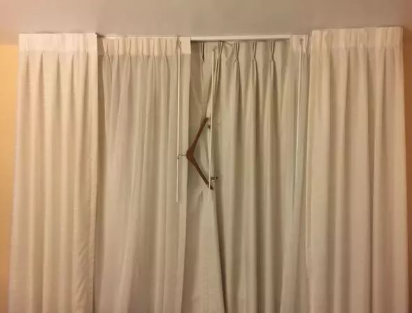 Julien Delvat explained that hotel guests should clip the curtains together using a hanger to block out light
