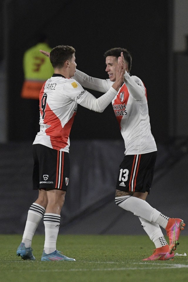 Fernandez, right, could join old River team-mate Julian Alvarez by joining Man City this summer