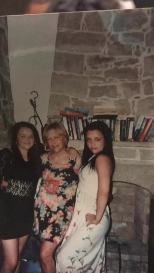 Shona posed up a storm with her mum in a white dress