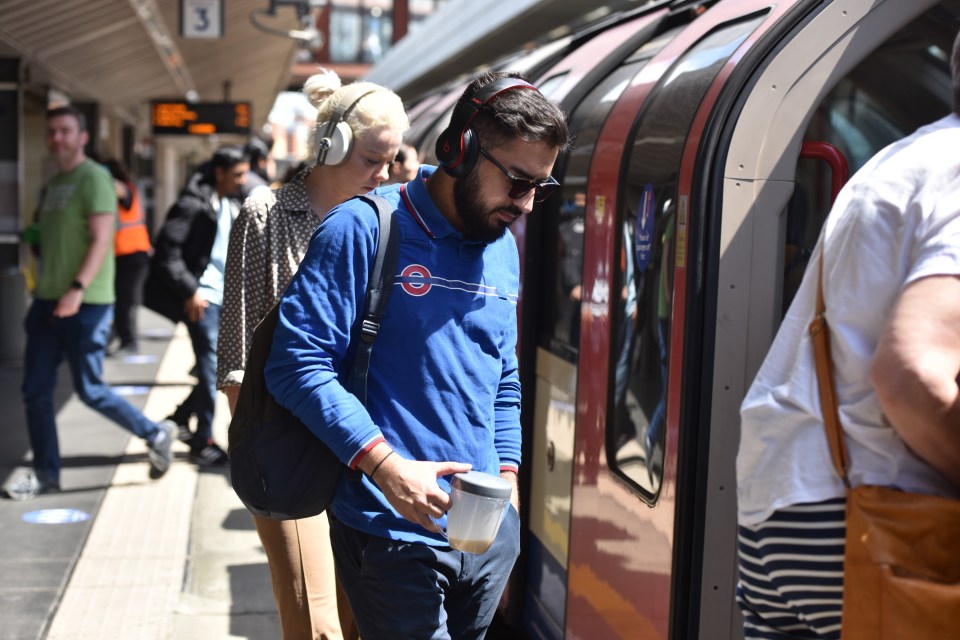 Train strikes have been cancelled after the TSSA finally accepted a pay deal from the government