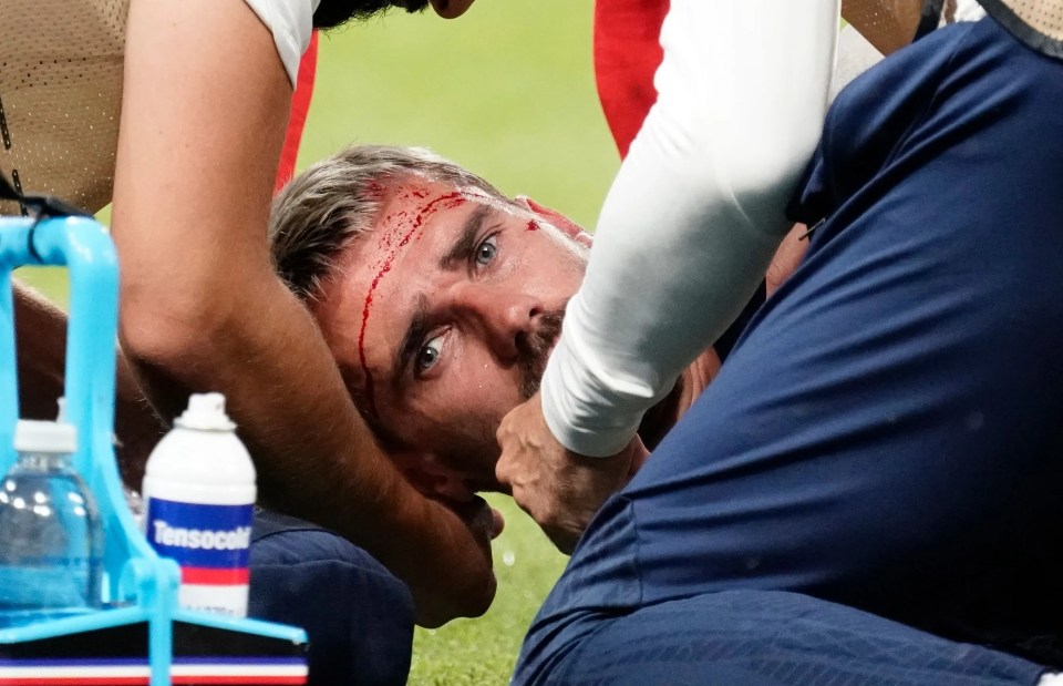 After five minutes of treatment, Griezmann was able to continue