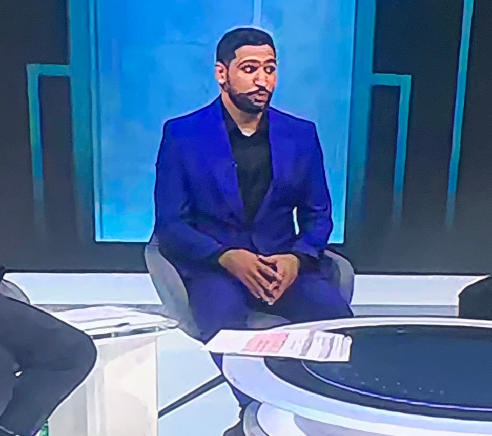 Khan made his first TV appearance on Saturday, since the scandal, without his ring