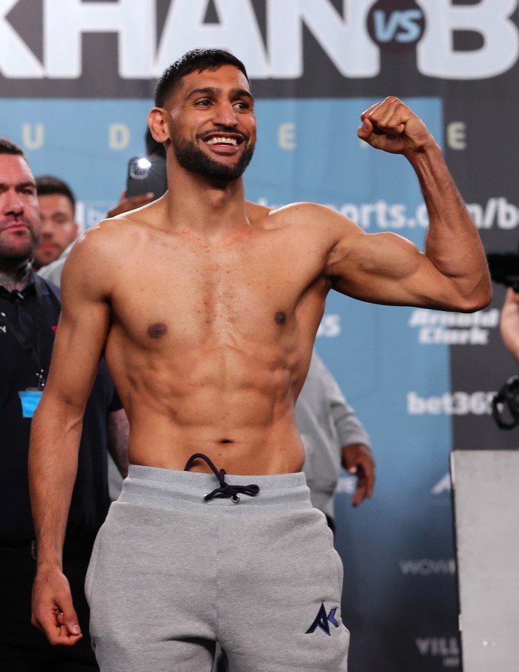The former light-welterweight world champion is now said to be looking to invest thousands into his wife's business
