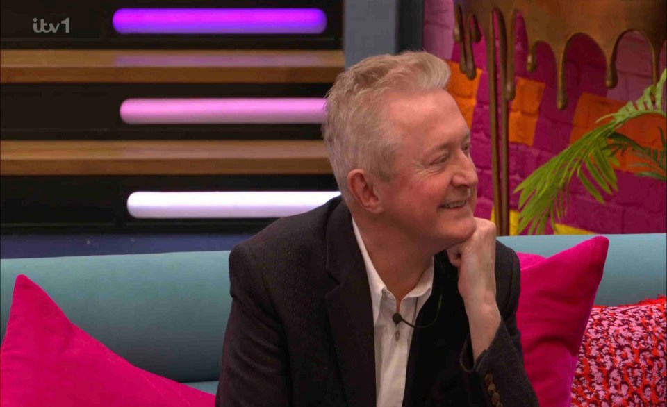 Lauren swapped numbers with Louis Walsh