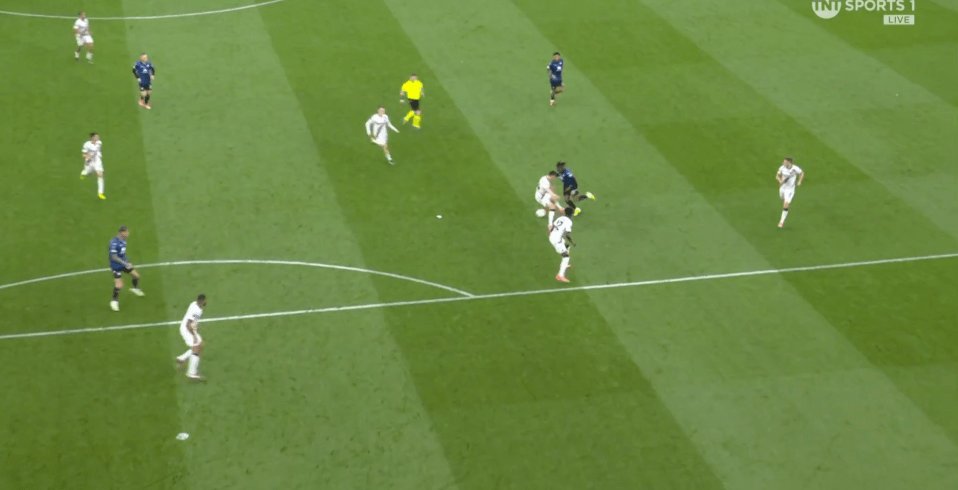 He shifted the ball straight through Xhaka's legs