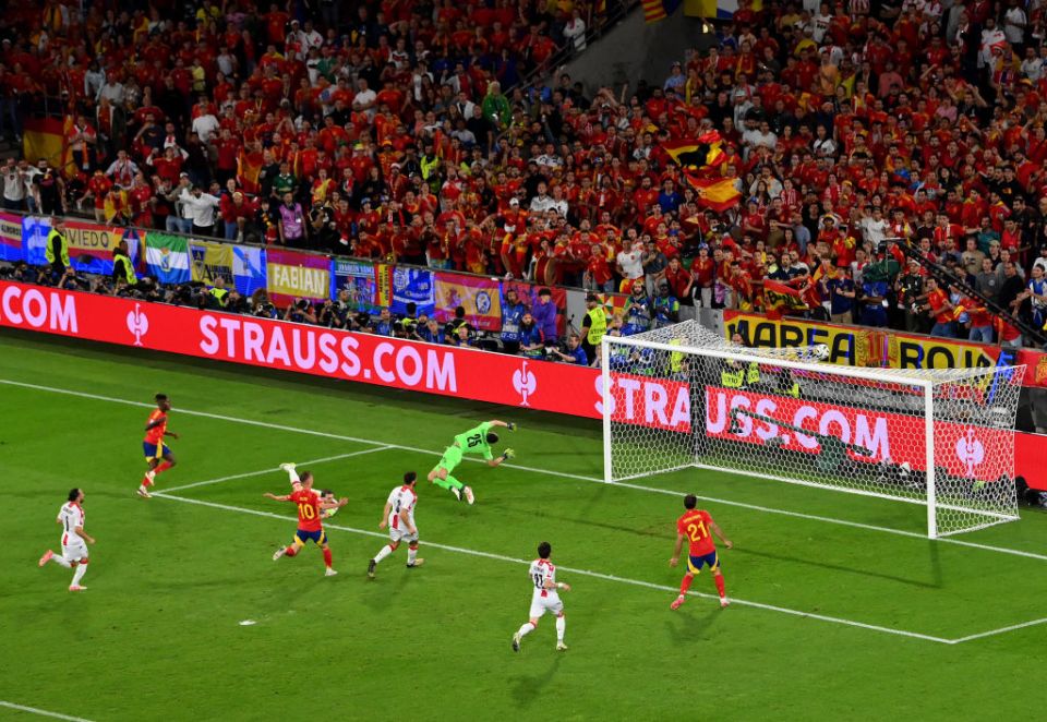 COLOGNE, GERMANY - JUNE 30: A general view as Nico Williams of Spain scores his team's third goal past Giorgi Mamardashvili of Georgia during the UEFA EURO 2024 round of 16 match between Spain and Georgia at Cologne Stadium on June 30, 2024 in Cologne, Germany. (Photo by Stu Forster/Getty Images)