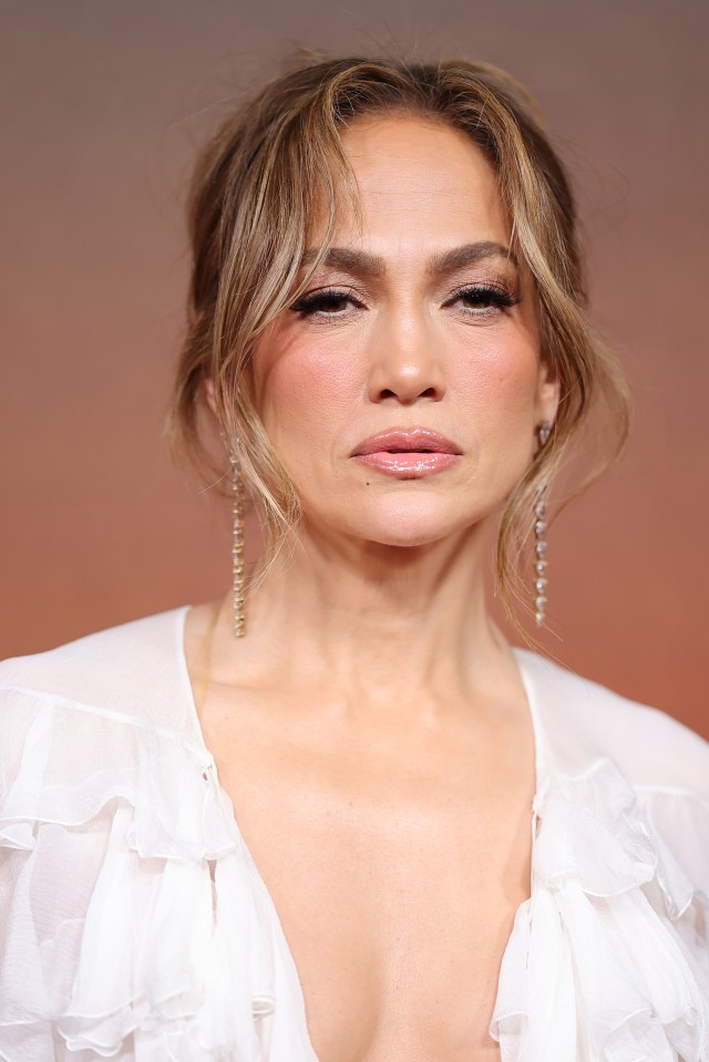 Blockbuster Atlas in which Jennifer Lopez stars in has had 11million views around the globe