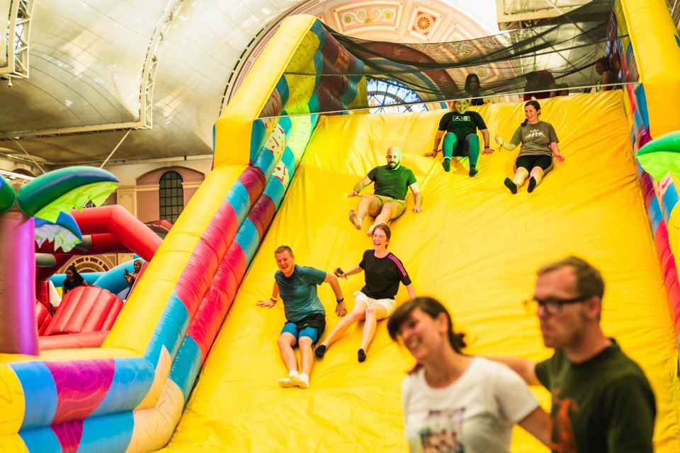 One of the obstacles is an 10m slide called the Mega Slide