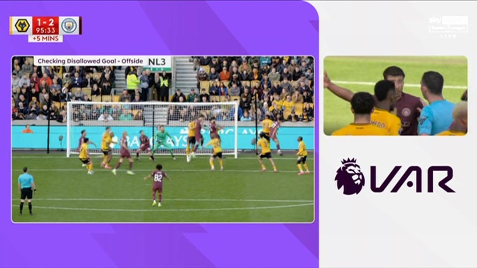 a soccer game is being shown on sky sports