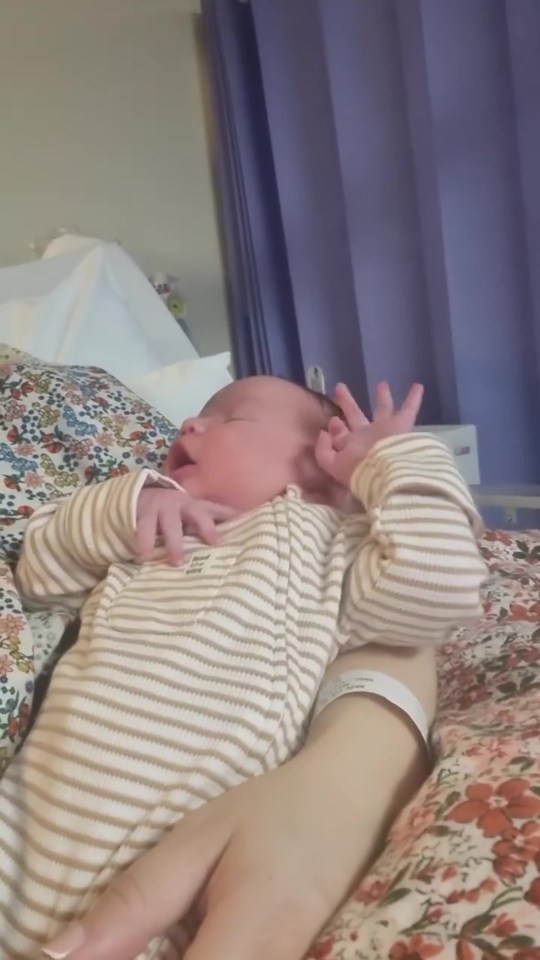Our little family is complete...Olive Florence Beatrix Brooks arrived yesterday morning, and we couldn't be happier</p>
<p>sophie price sophie pricey instagram new baby</p>
<p>http://www.instagram.com/p/DB4U5TdsgoP/