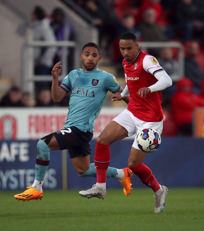 Rotherham United's Cohen Bramall and Burnleys Vitinho (left) battle for the ball during the Sky Bet Championship match at the AESSEAL New York Stadium, Rotherham. Picture date: Tuesday April 18, 2023. PA Photo. See PA story SOCCER Rotherham. Photo credit should read: Simon Marper/PA Wire. RESTRICTIONS: EDITORIAL USE ONLY No use with unauthorised audio, video, data, fixture lists, club/league logos or "live" services. Online in-match use limited to 120 images, no video emulation. No use in betting, games or single club/league/player publications.