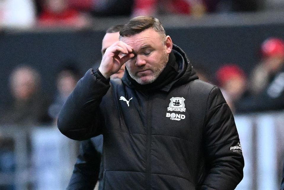 Wayne Rooney, Plymouth Argyle manager, looking dejected.