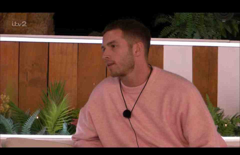 Ron Hall from Love Island All Stars.