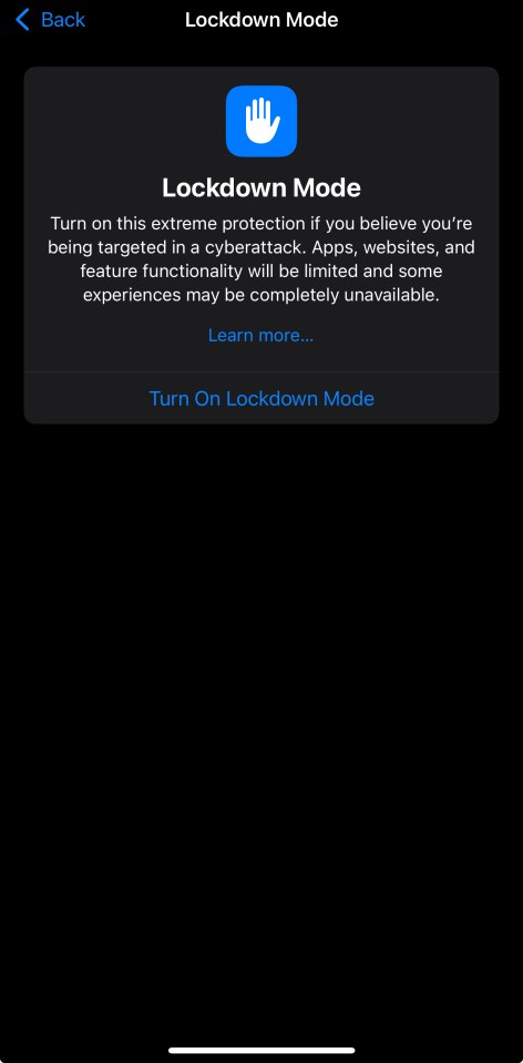 iPhone Lockdown Mode prompt.