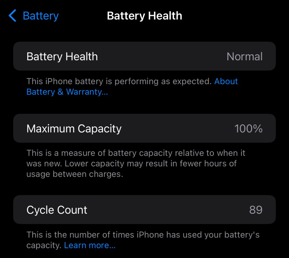 iPhone battery health: normal, 100% maximum capacity, 89 cycle count.