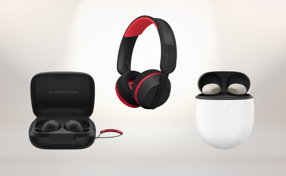 Illustration of three different wireless headphones.