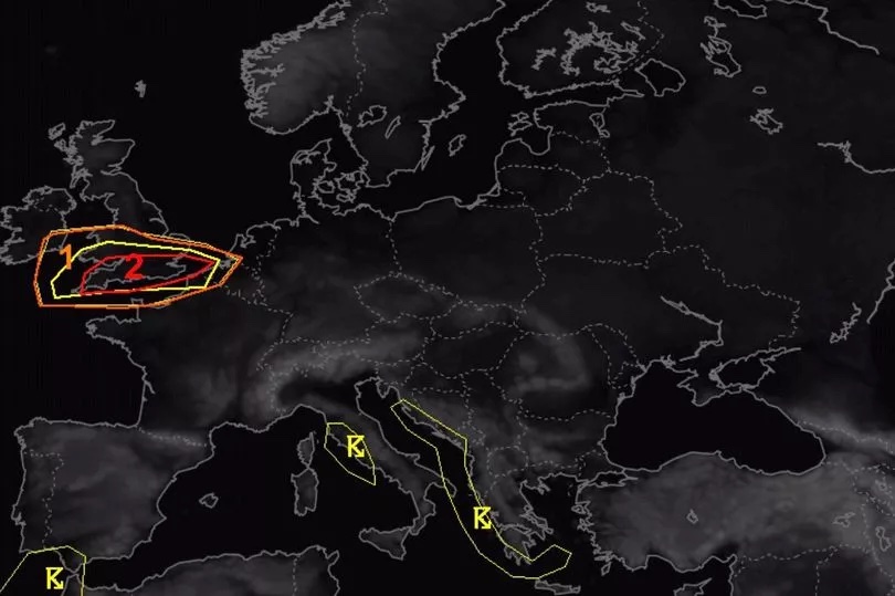 Map highlighting areas in southern England at risk of tornadoes.
