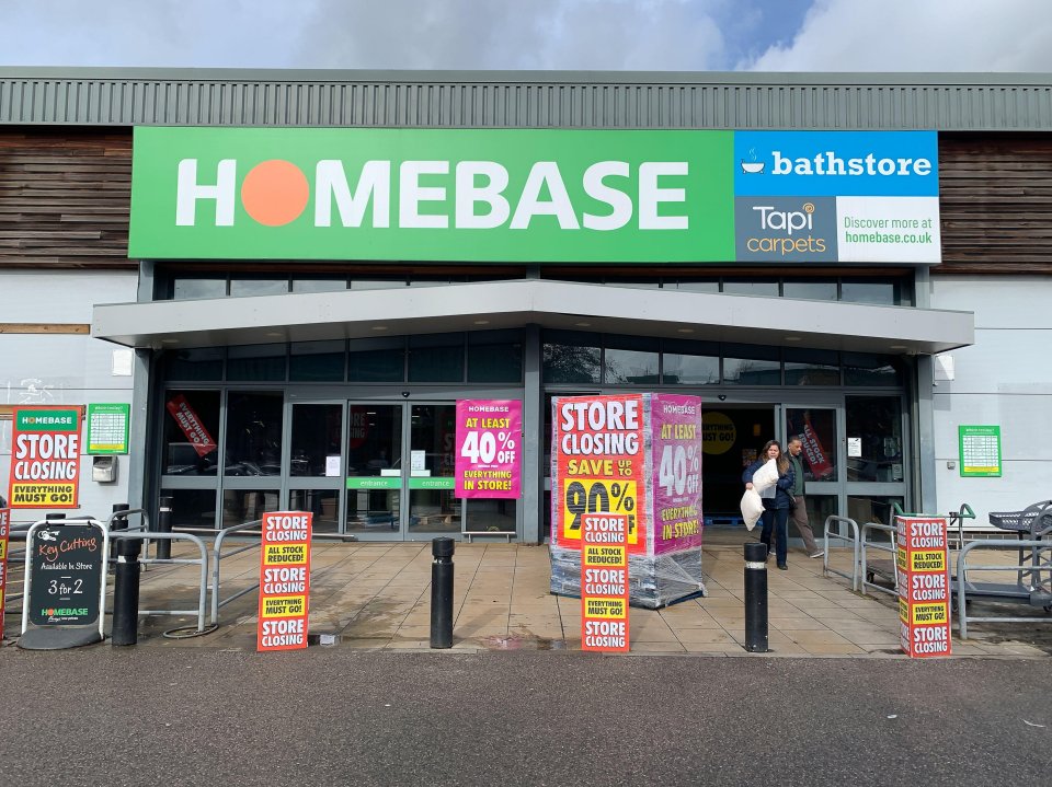 Homebase store closing down sale.