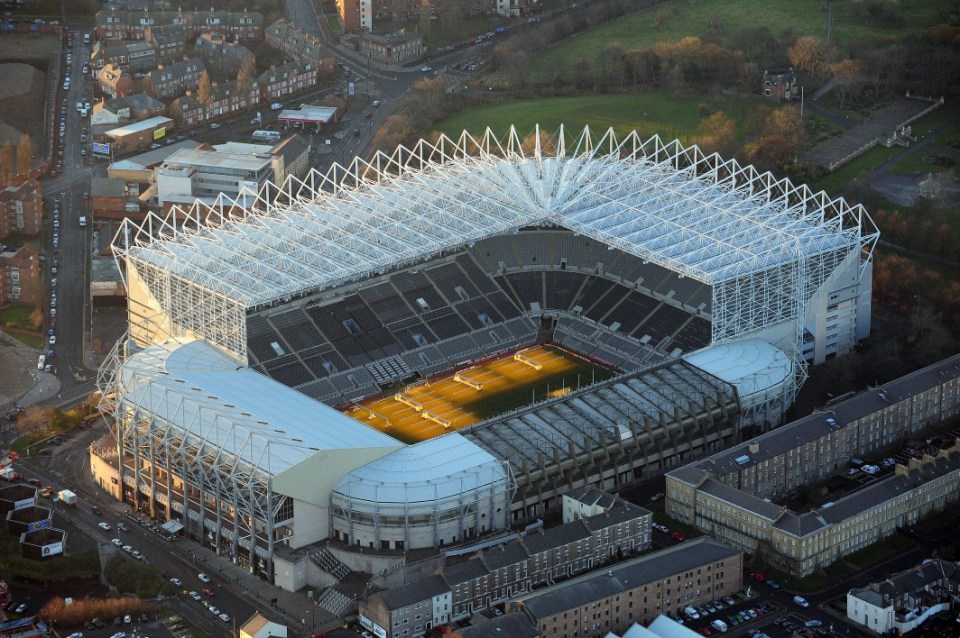 GBBN7Y Soccer - St James' Park. General view of St James' Park, Newcastle.