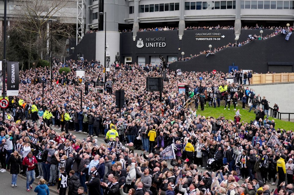 Newcastle United fans outside St James' Park, ahead of the Carabao Cup trophy parade in Newcastle. Newcastle United beat Liverpool 2Â–1 in the Carabao Cup final earlier this month. Picture date: Saturday March 29, 2025. PA Photo. See PA story SOCCER Newcastle. Photo credit should read: Owen Humphreys/PA Wire. RESTRICTIONS: Use subject to restrictions. Editorial use only, no commercial use without prior consent from rights holder.