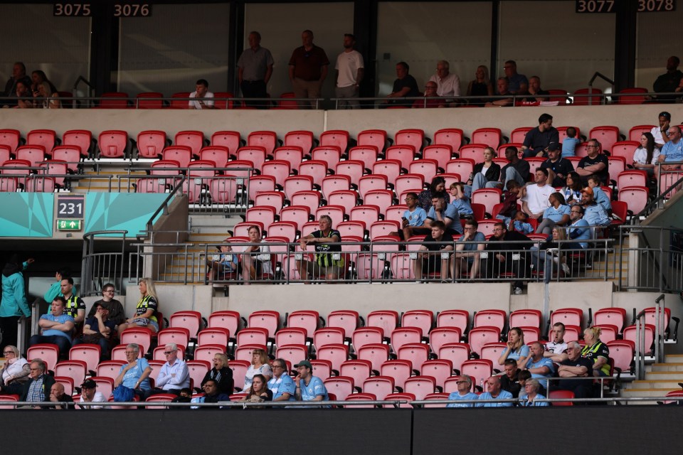 Soccer Football - FA Cup - Semi Final - Nottingham Forest v Manchester City - Wembley Stadium, London, Britain - April 27, 2025 Manchester City fans are pictured in a stand with empty seats during the match REUTERS/David Klein