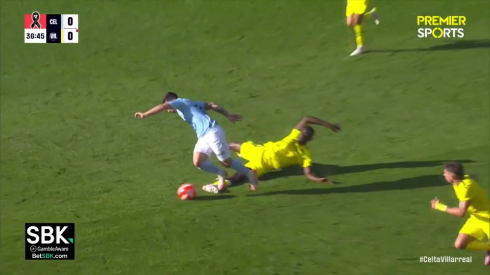 'Is anyone surprised?' - Ex-Man Utd star gets clumsy red card as fans say 'he's played his last game' for La Liga side, , A straight red card for Eric Bailly! , , The former Manchester United man puts his Villarreal side in a tough spot with his first half dismissal , ,   , @sbk,  | 18+ |