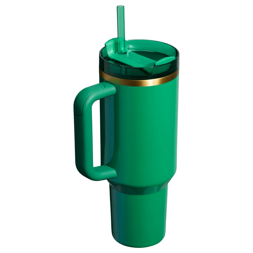 Green tumbler with lid and straw.