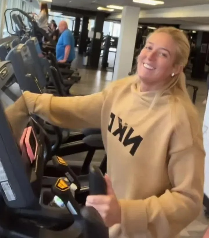 Paris Fury working out on an elliptical machine at the gym.