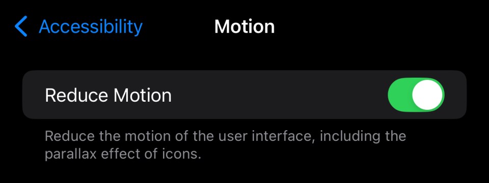 iOS accessibility settings: Reduce Motion toggle.
