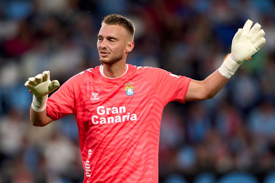 Jasper Cillessen of UD Las Palmas during a La Liga match.