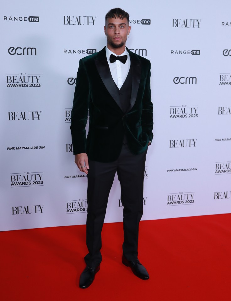 Ouzy See at the Beauty Awards.