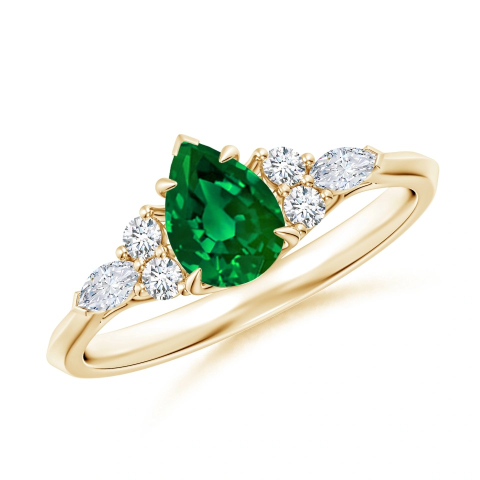 Yellow gold ring with pear-shaped emerald and diamonds.