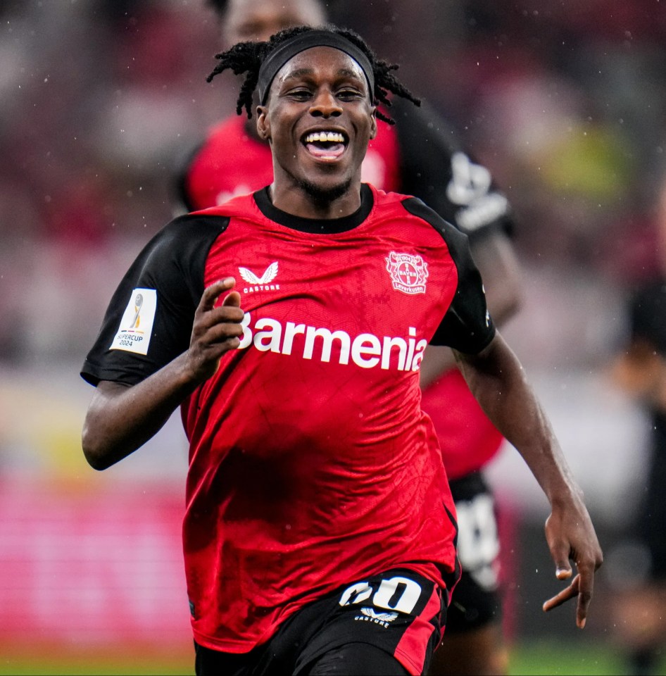 Jeremie Frimpong of Bayer 04 Leverkusen celebrating a win.