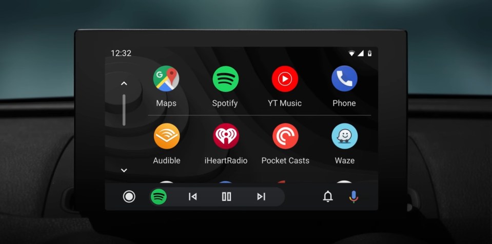 Android Auto dashboard with various apps.
